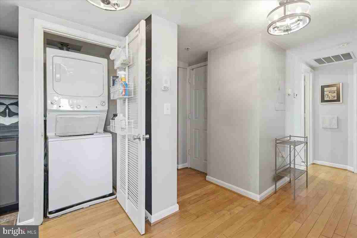 2609 Douglass Rd Se Apt 402 - Photo 5 of 11