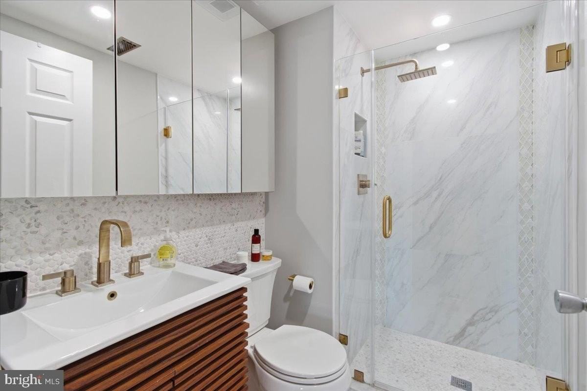 2609 Douglass Rd Se Apt 402 - Photo 7 of 11