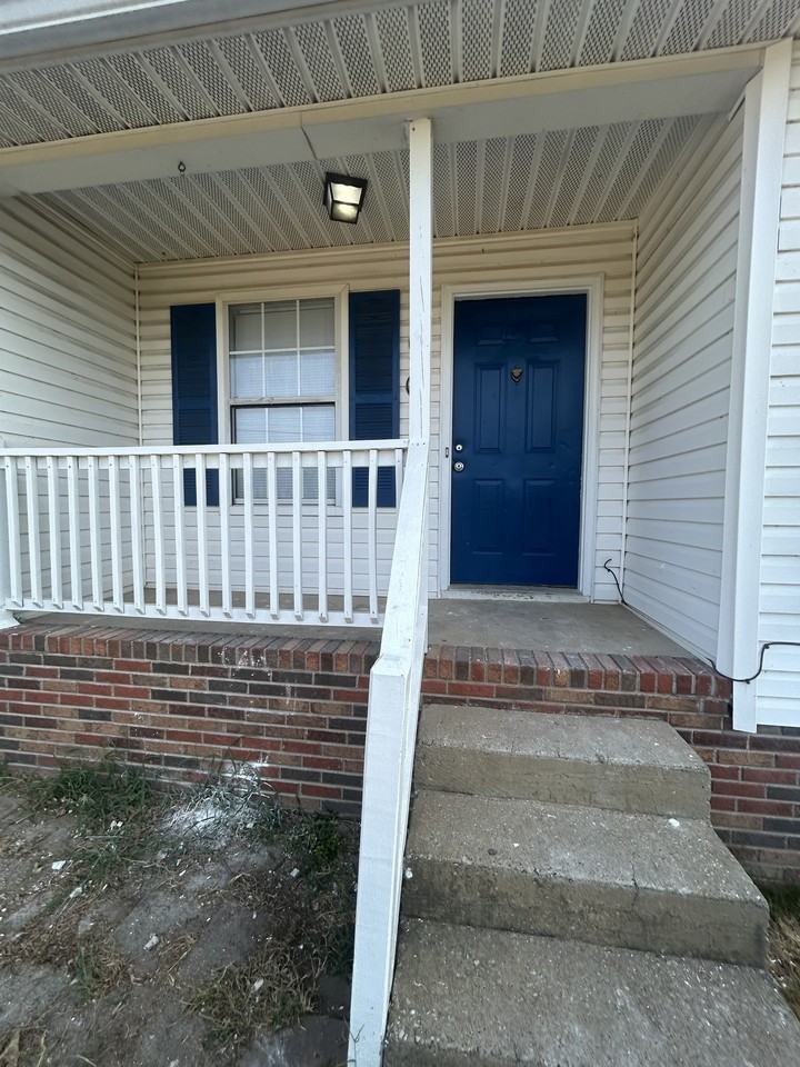 2070 Carneal Ln #1 - Photo 2 of 23