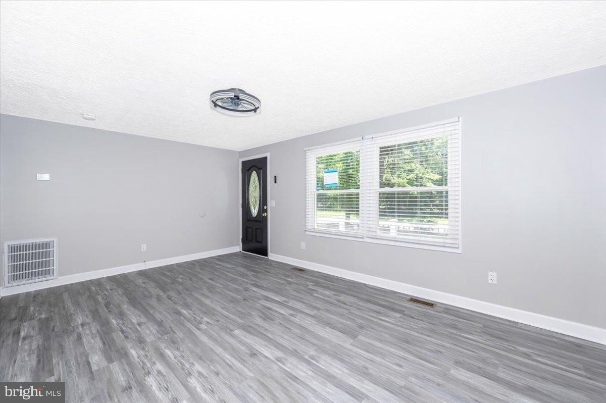 12284 Bandera Ln - Photo 6 of 50