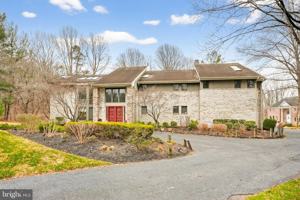featured image of 6614 Corina Ct