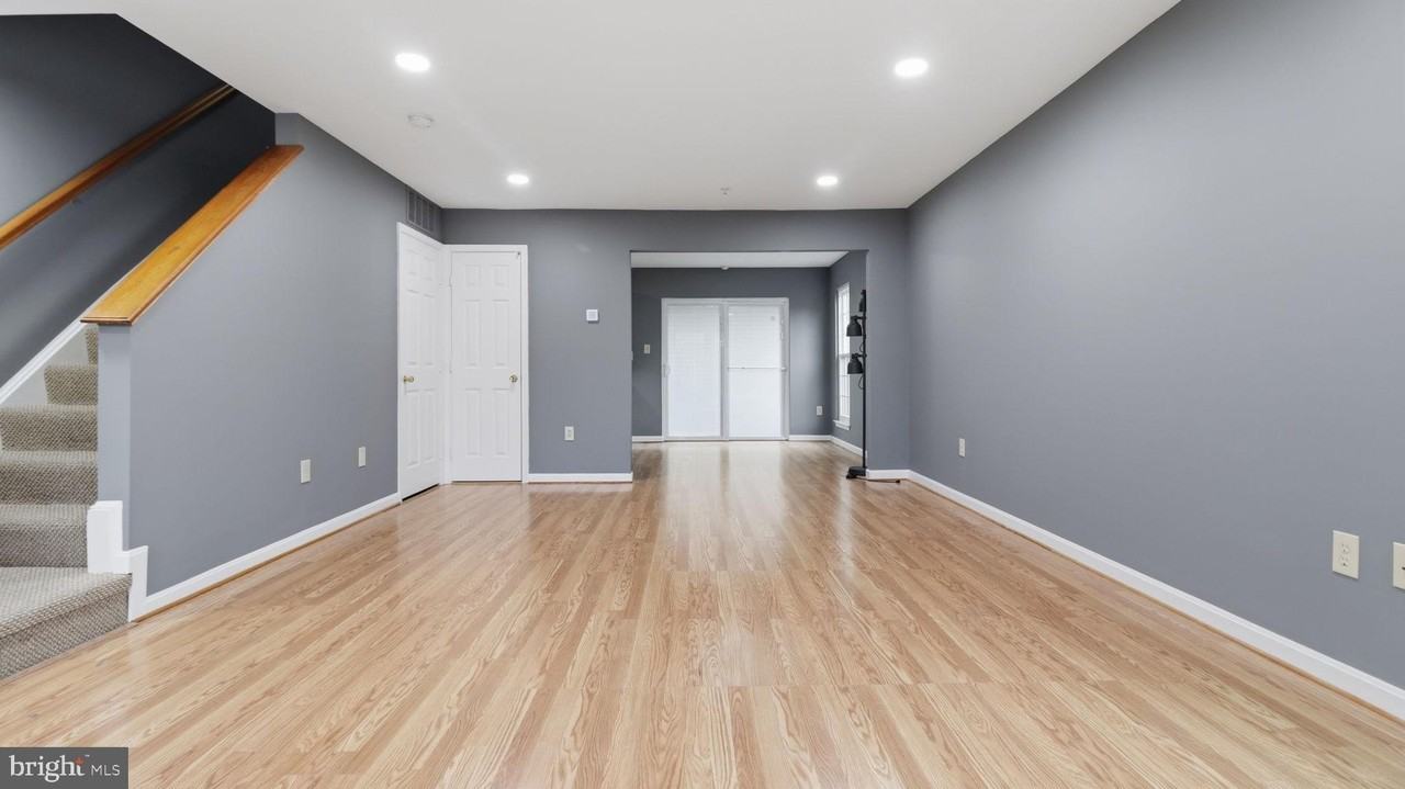 2628 Deer Ridge Dr - Photo 7 of 50