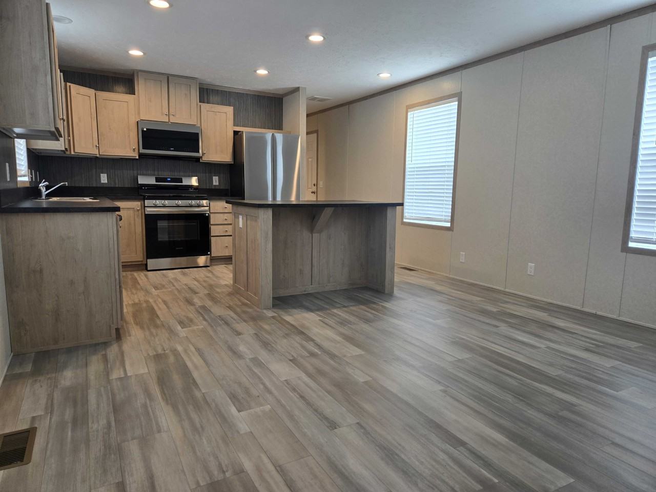 52792 S Zacharias Ct #151 - Photo 3 of 30