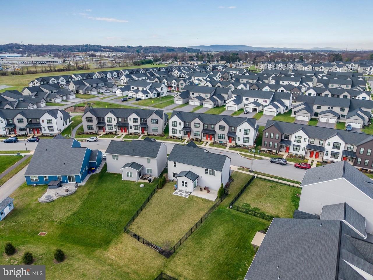 111 Stickley Dr - Photo 7 of 23