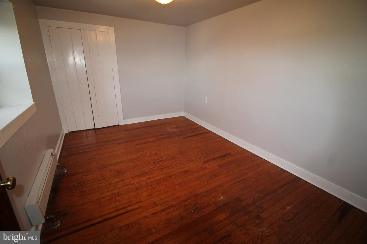 1074 Georgetown Rd - Photo 4 of 7