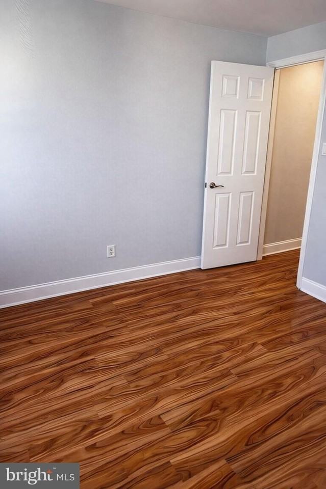 1525 S 24th St - Photo 4 of 6