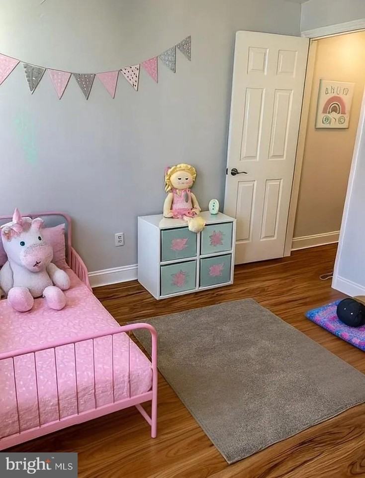 1525 S 24th St - Photo 5 of 6