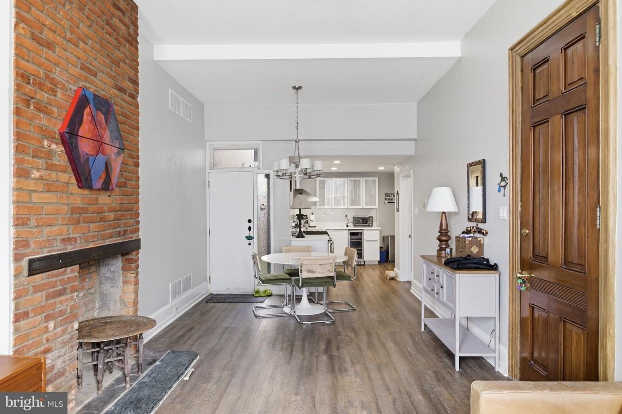 869 N 29th St Apt 1 - Photo 4 of 24