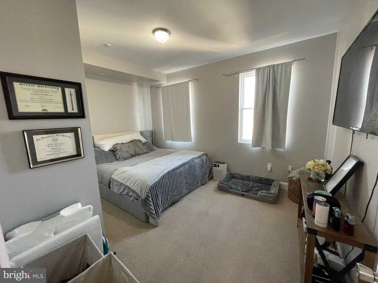 667 N 39th St Unit 2 - Photo 5 of 14