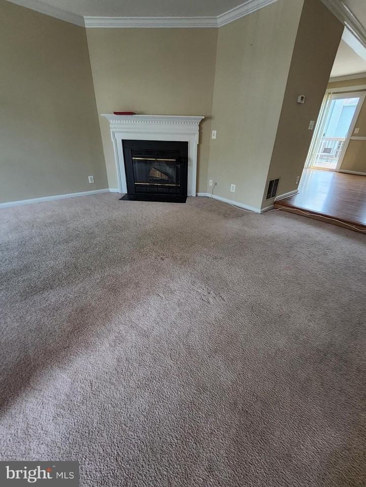 767 Cherry Tree Ln - Photo 3 of 13