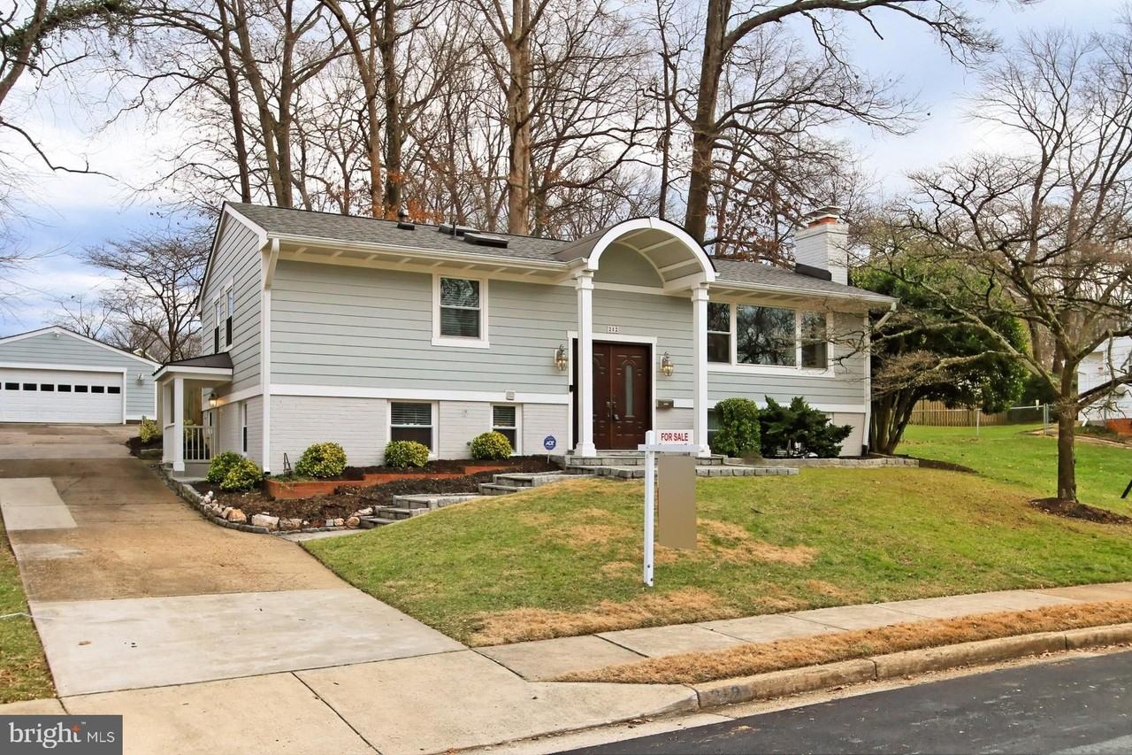 212 Ross Dr Sw - Photo 4 of 49