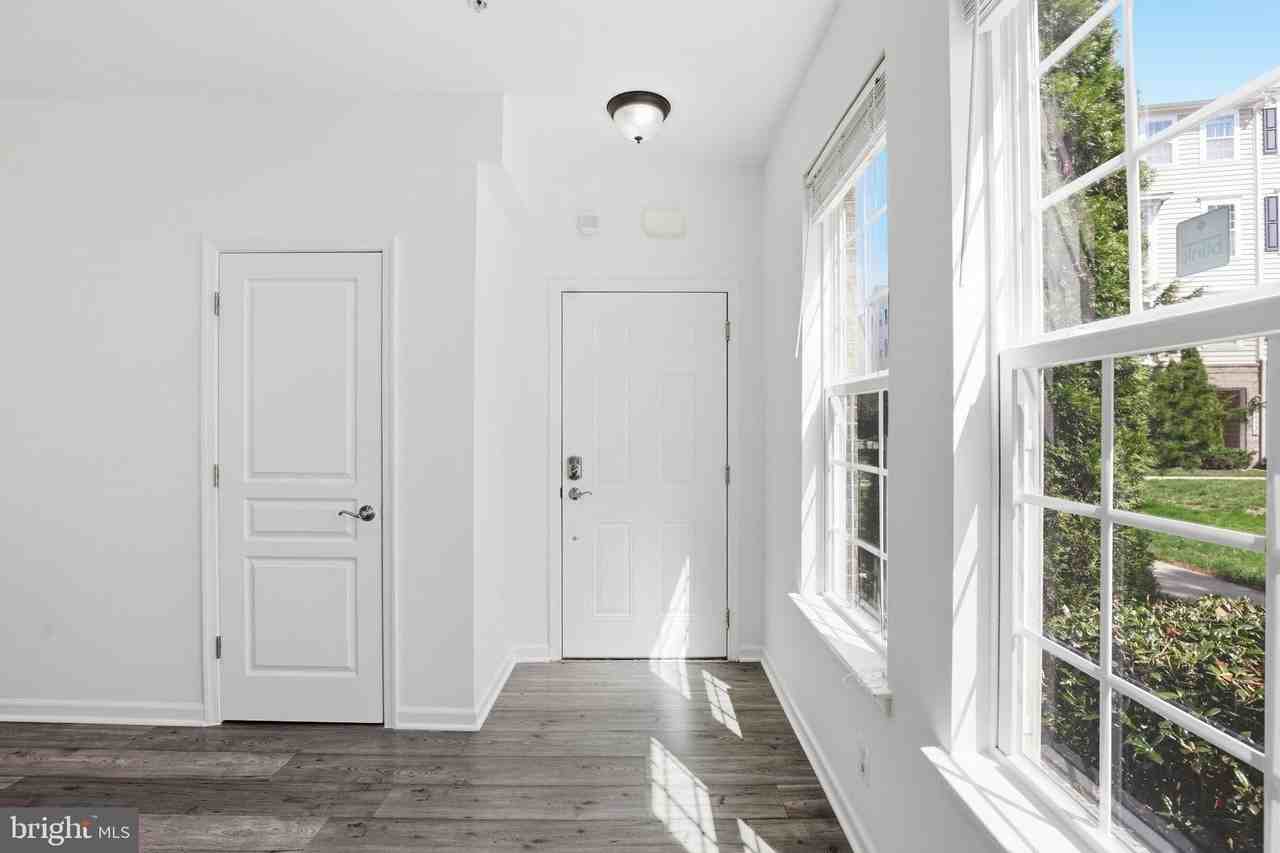 14814 Mason Creek Cir - Photo 3 of 30