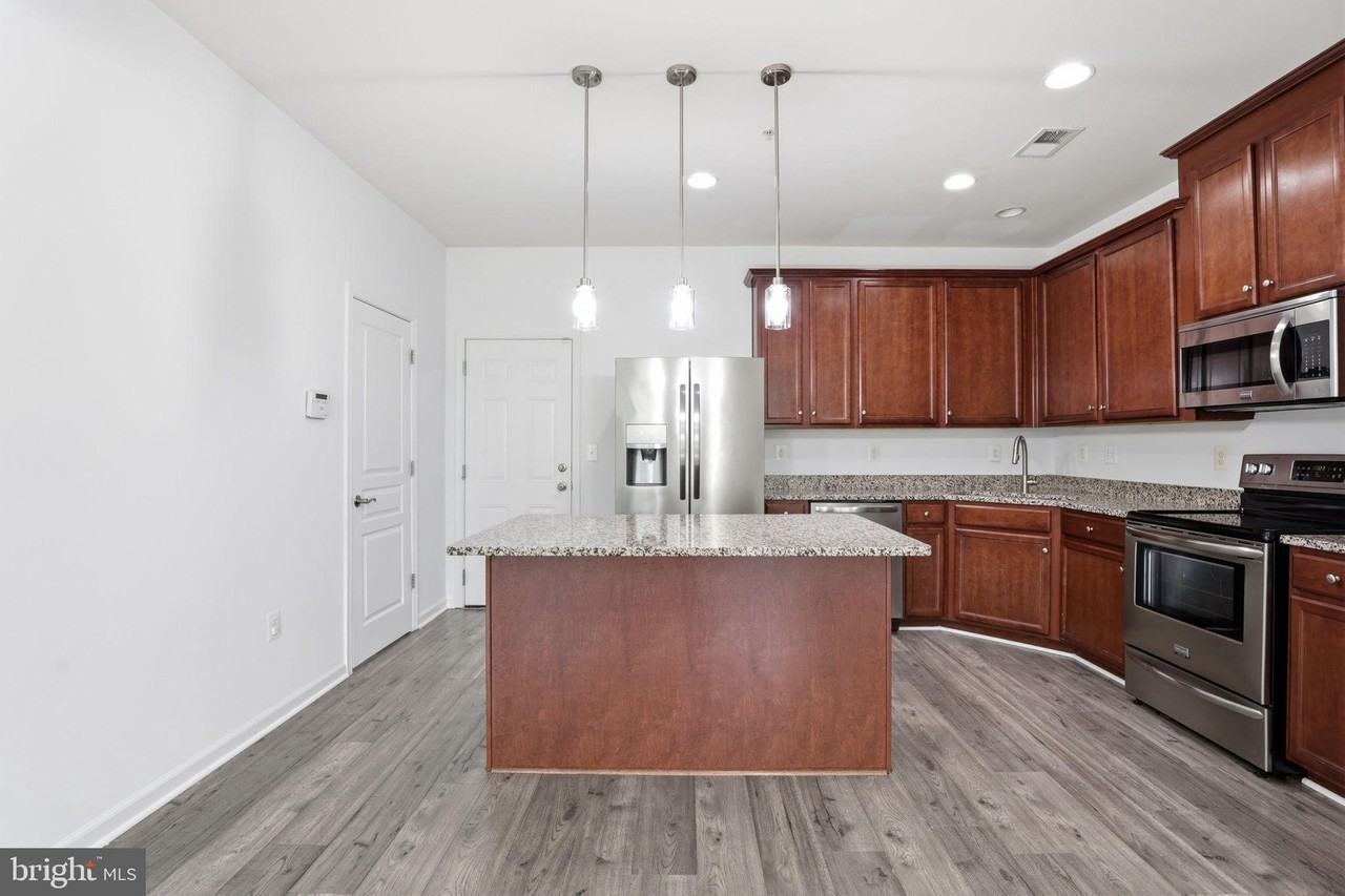 14814 Mason Creek Cir - Photo 6 of 30