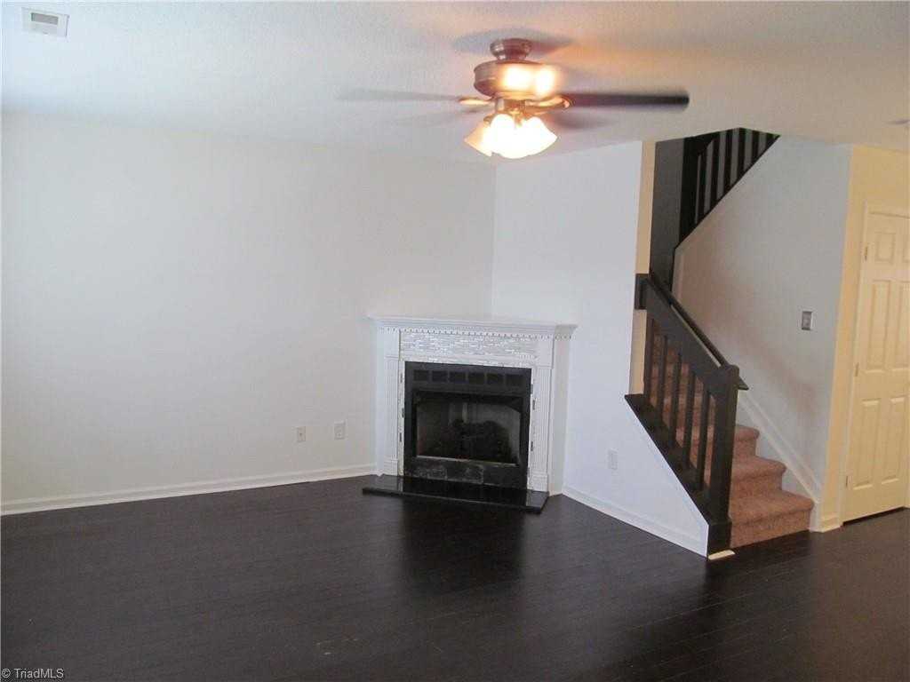 209 Malamute Ln - Photo 2 of 17