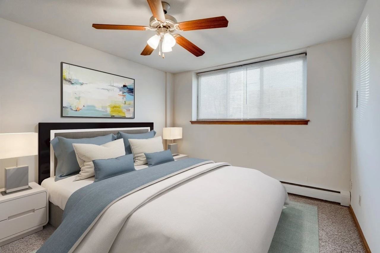 Aldrich Ave Apartments - Photo 7 of 15