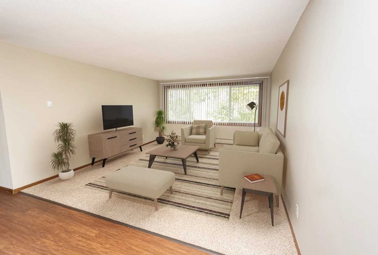 Colfax Manor - Photo 2 of 25