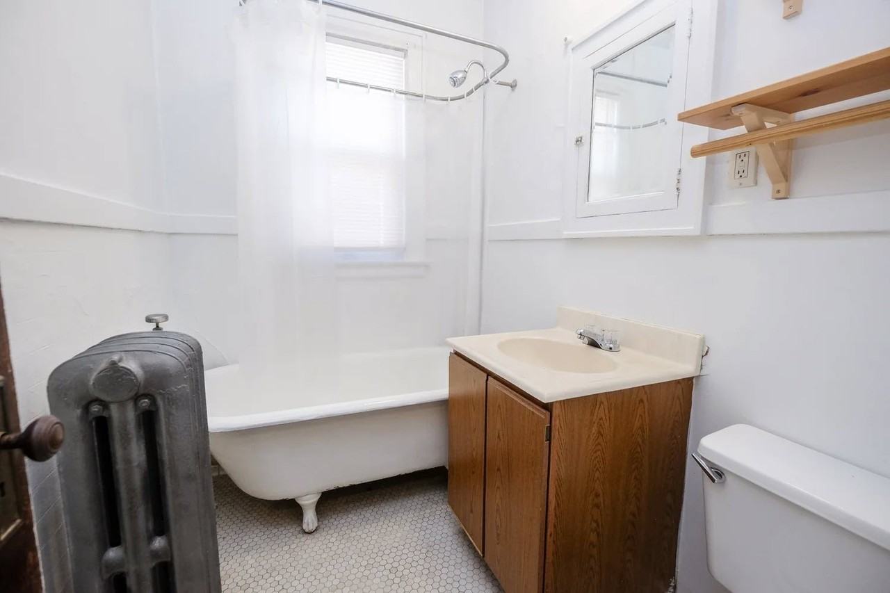 Colfax Apartments - Photo 7 of 20