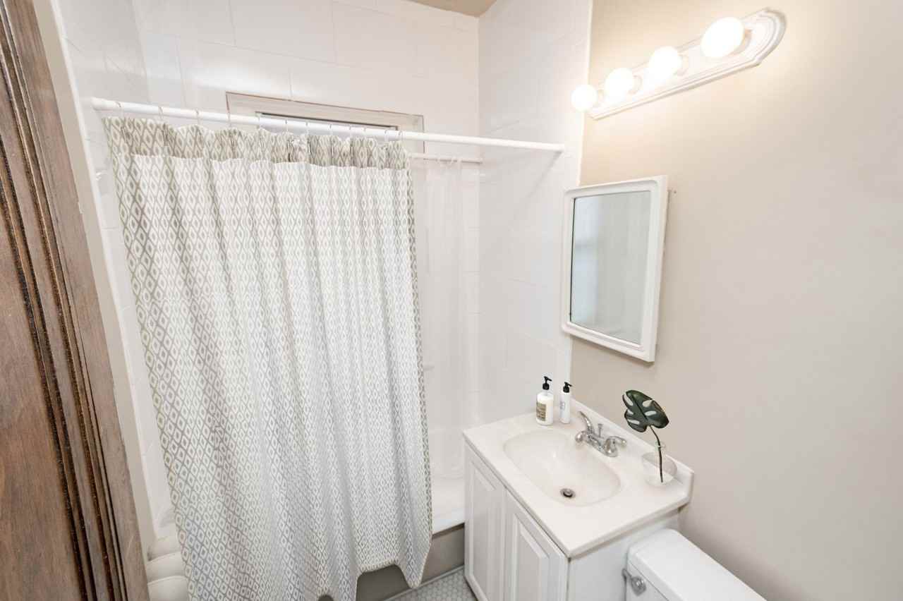 Fremont Apartments | 3300 - Photo 7 of 22