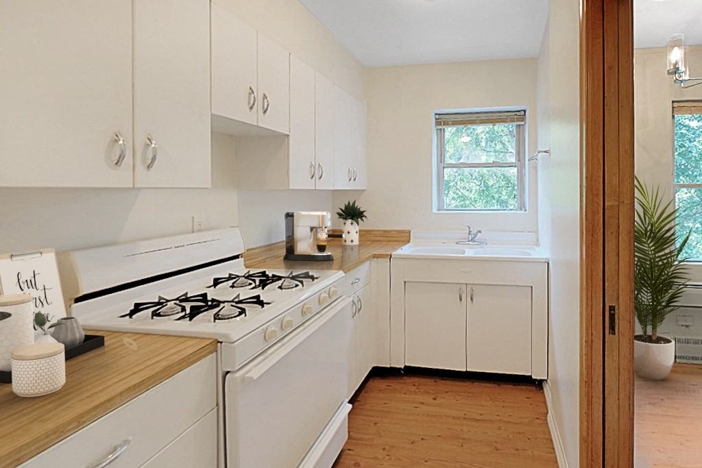 Linden Hills | 2715 & 2719 - Photo 3 of 13