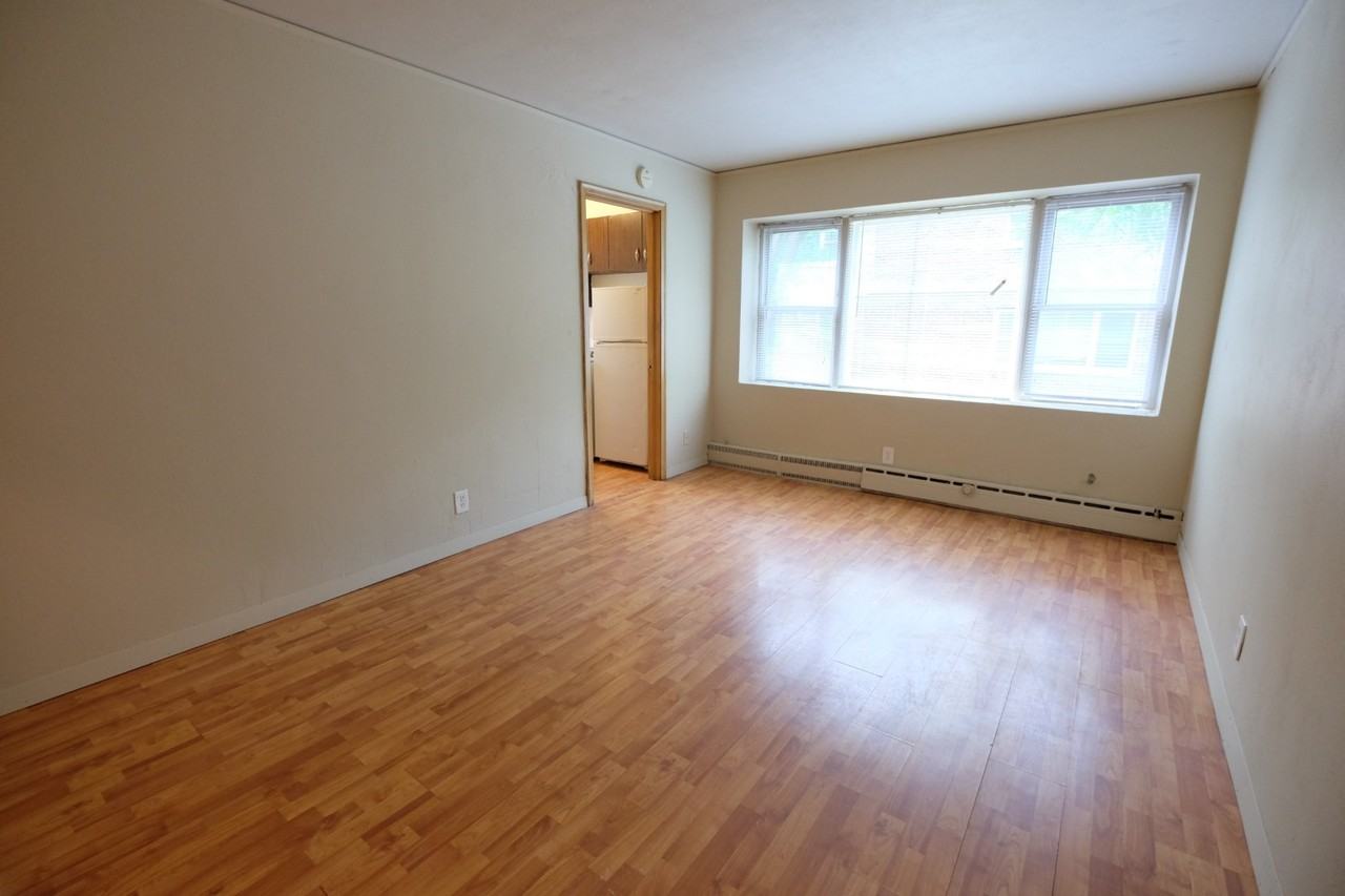 Linden Hills | 2715 & 2719 - Photo 7 of 13