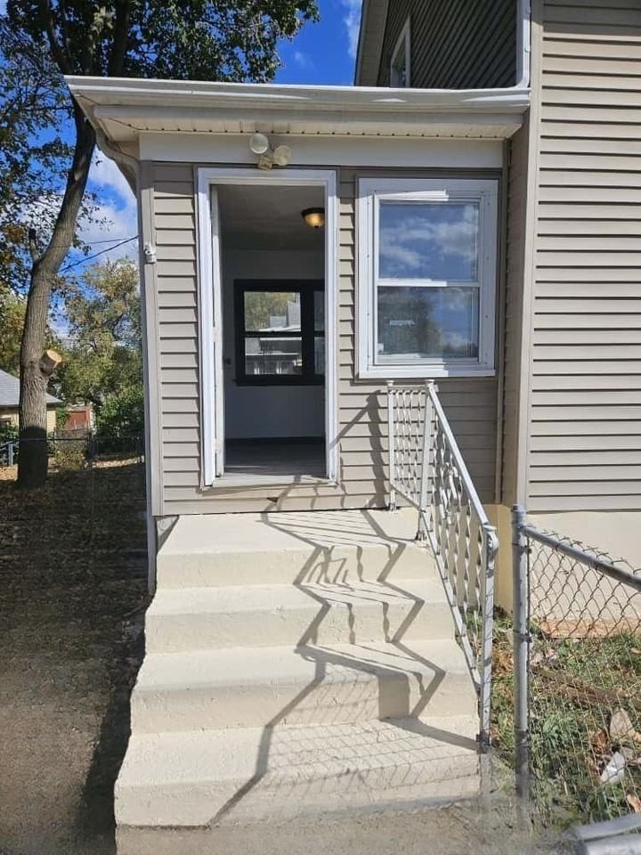 1514 High St #1 - Photo 4 of 25