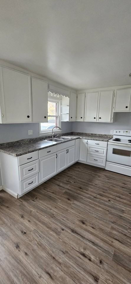 1413 5th Ave Nw #1 - Photo 3 of 9