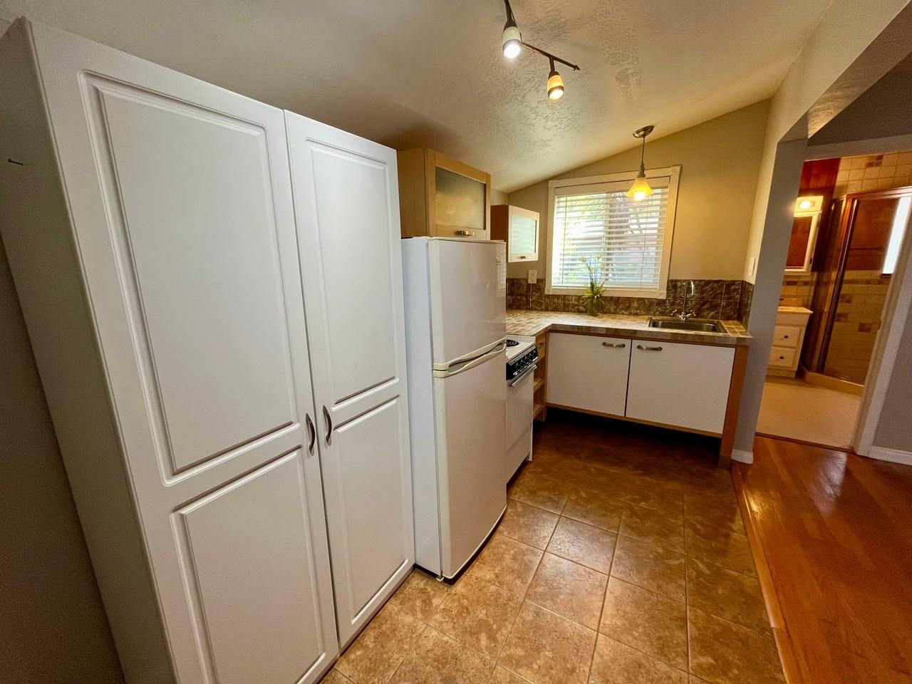 13758 Aubrey Street ##1A - Photo 5 of 9