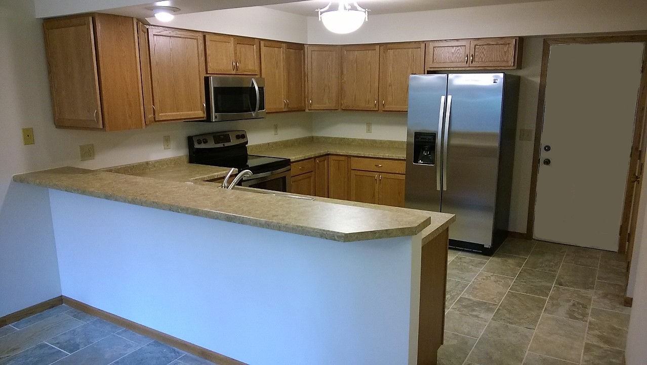 1202 N 16th Ave #1202 - Photo 7 of 20