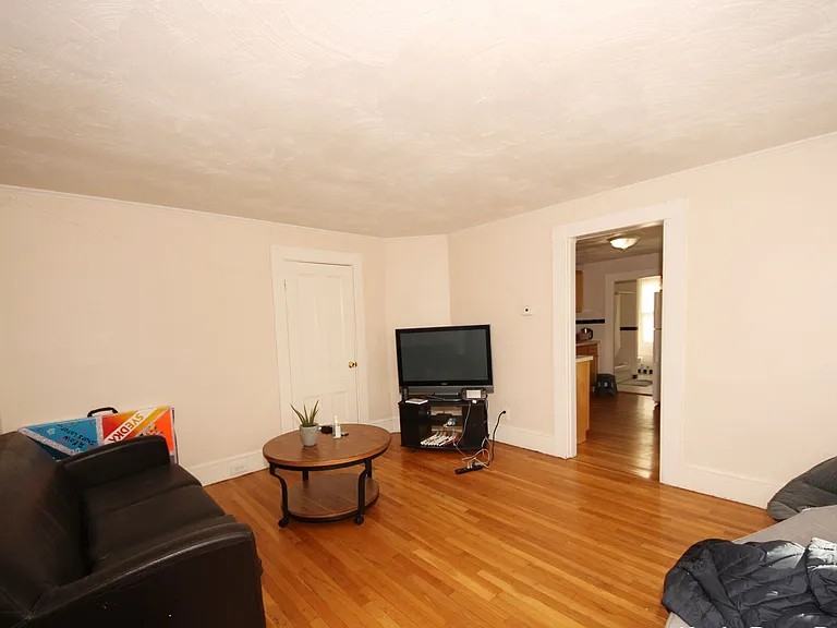 58 Bedford St #2 - Photo 3 of 7