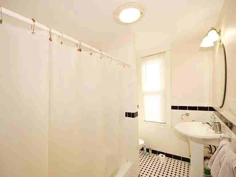 58 Bedford St #2 - Photo 7 of 7