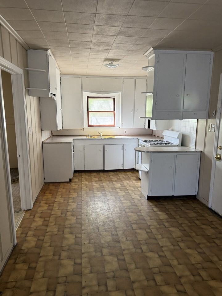 Airport Rd #NA - Photo 2 of 11