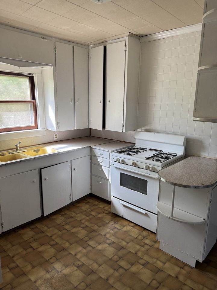 Airport Rd #NA - Photo 6 of 11