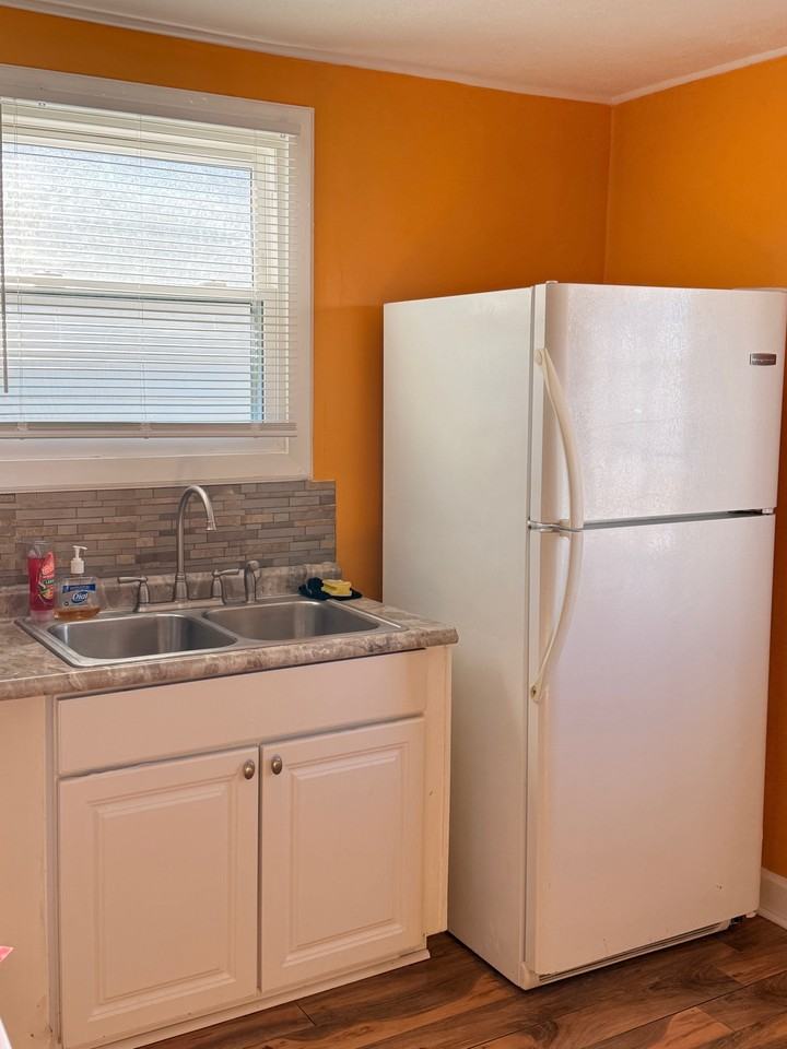 4312 Sunset Avenue43124312 #1 - Photo 2 of 6