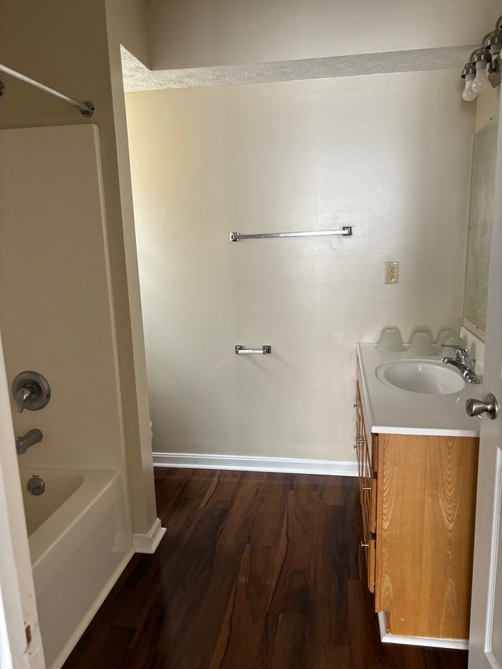 929-4 - Photo 5 of 6