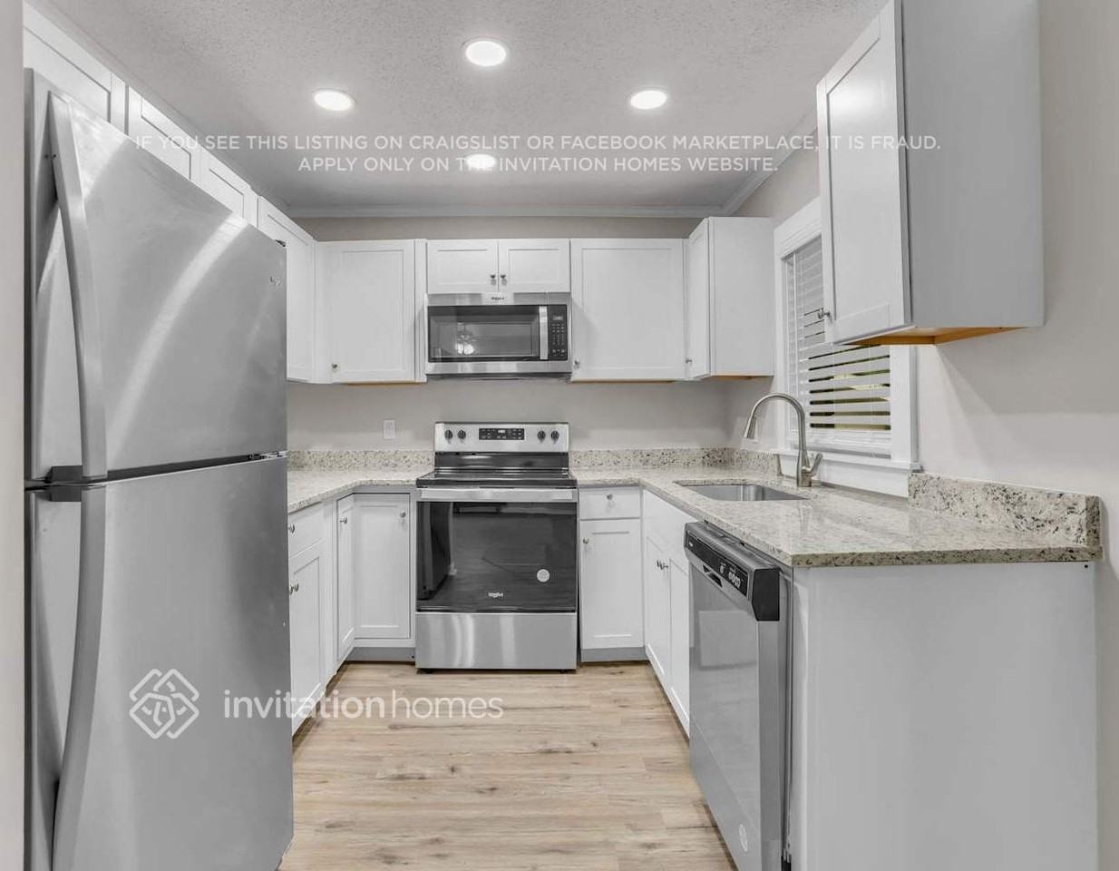 1949 Fort Valley Dr - Photo 3 of 19