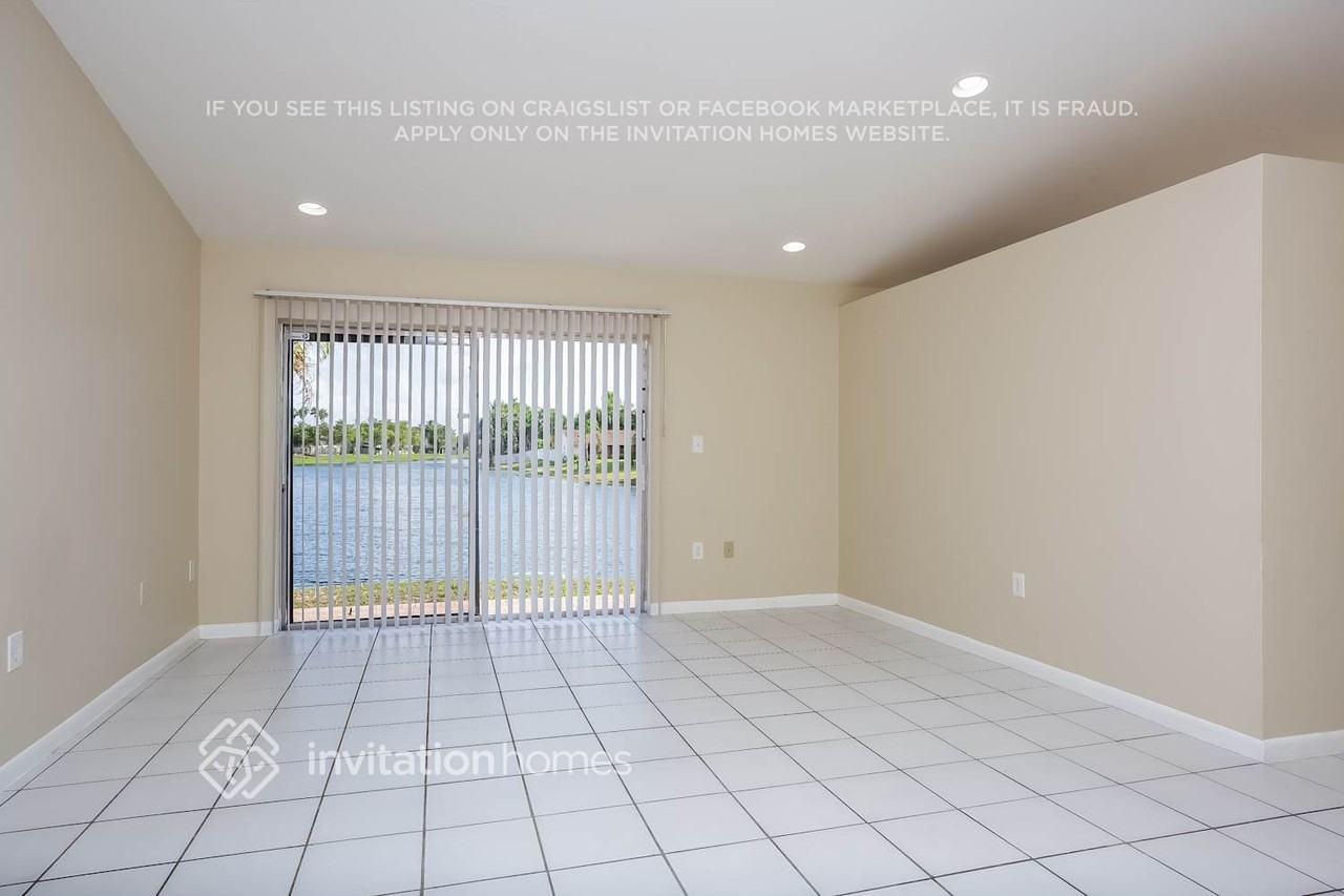 13810 Cumberland Pl - Photo 4 of 11