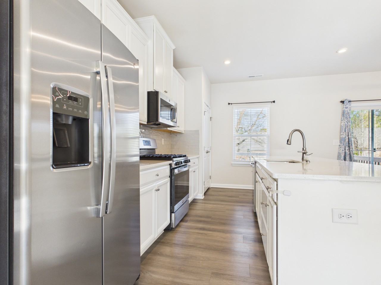 2617 Grantham Place Dr #1 - Photo 4 of 27