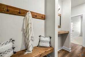 10 Riverstone Pkwy #1 - Photo 3 of 38