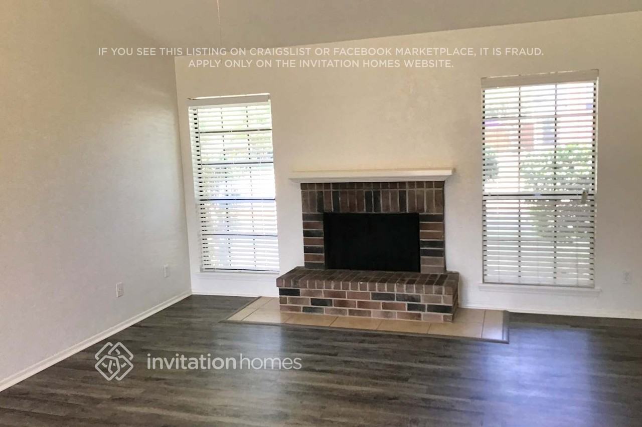 540 Guadalupe Dr - Photo 2 of 18