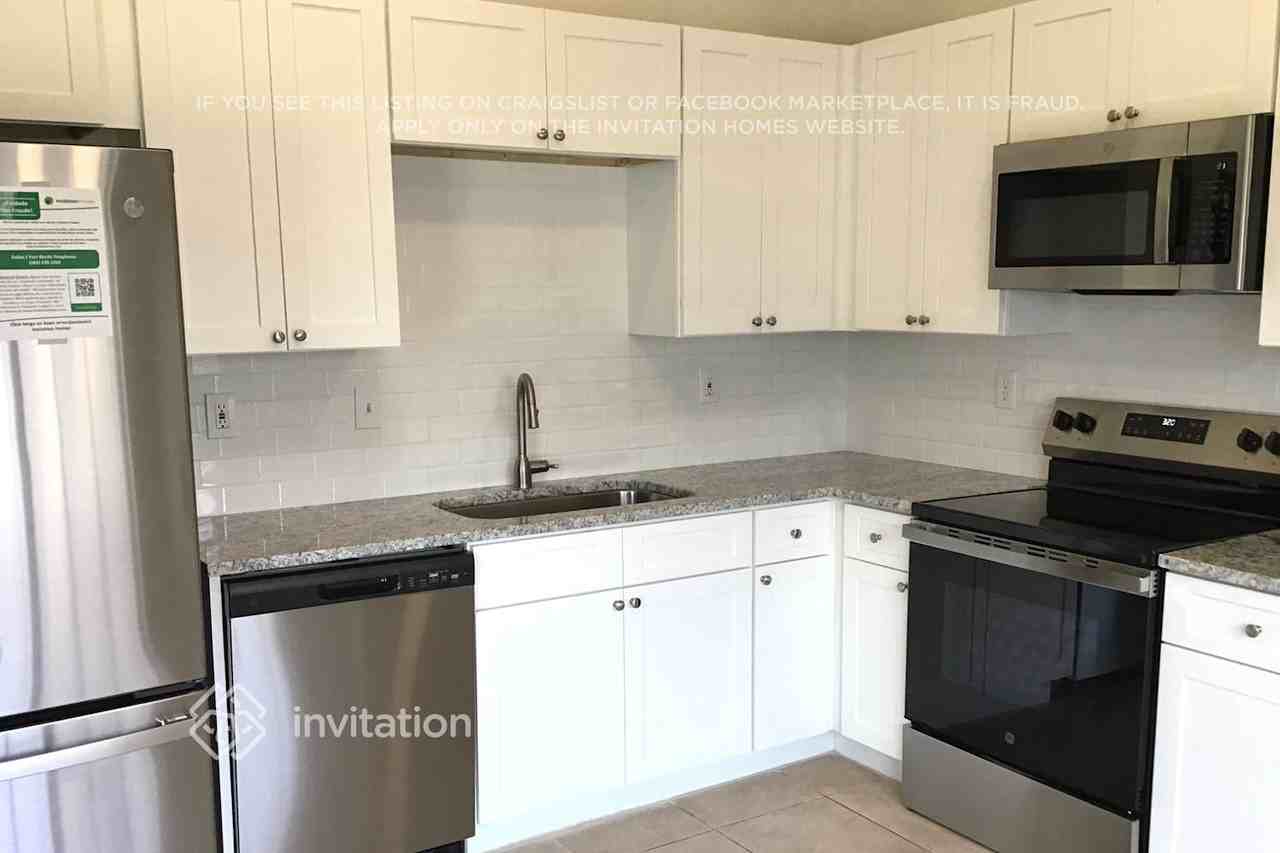 540 Guadalupe Dr - Photo 4 of 18