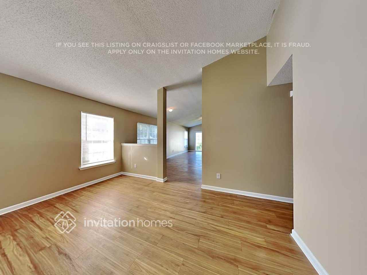 5828 Bryanstone Pl - Photo 5 of 19