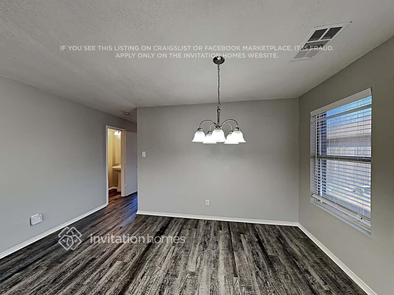 7914 Modesto Dr - Photo 5 of 25