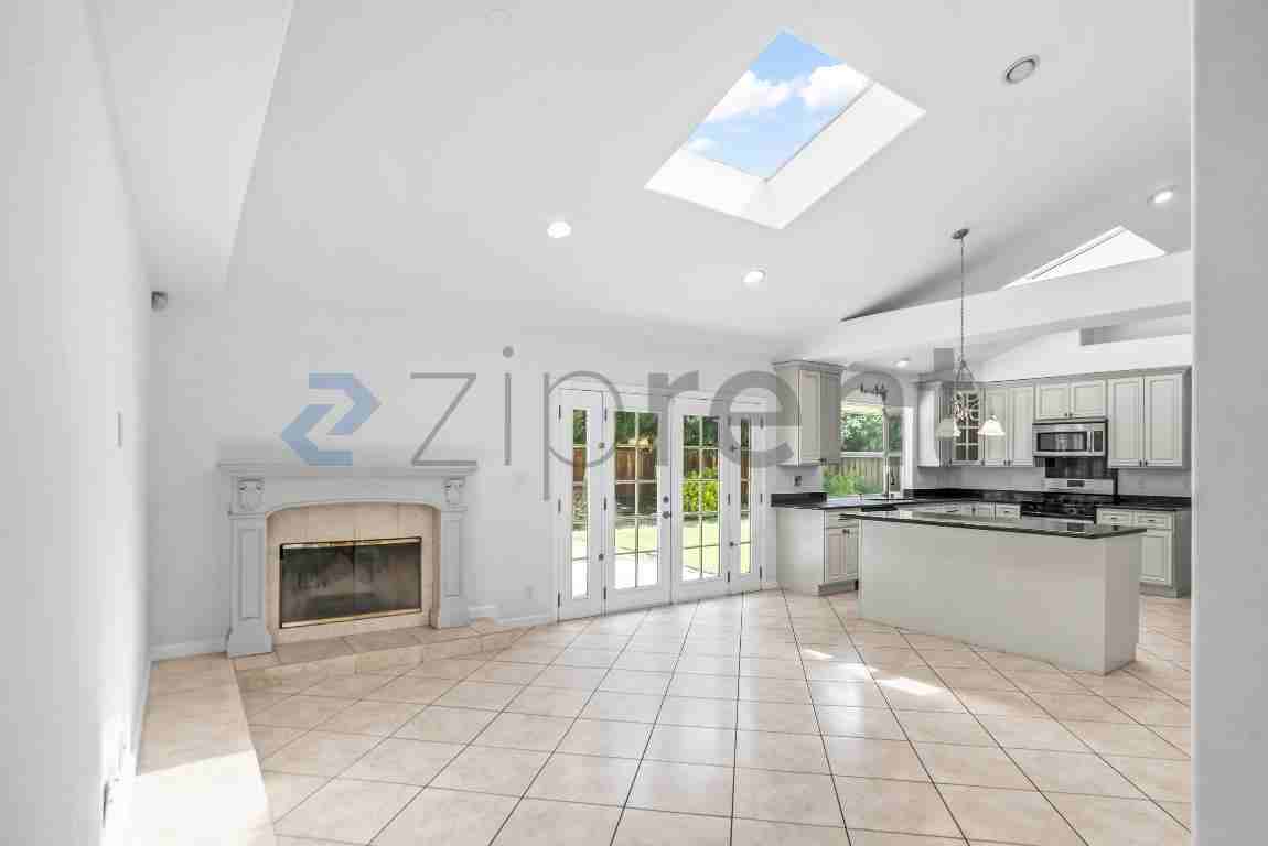 1400 Arkell Rd - Photo 7 of 41