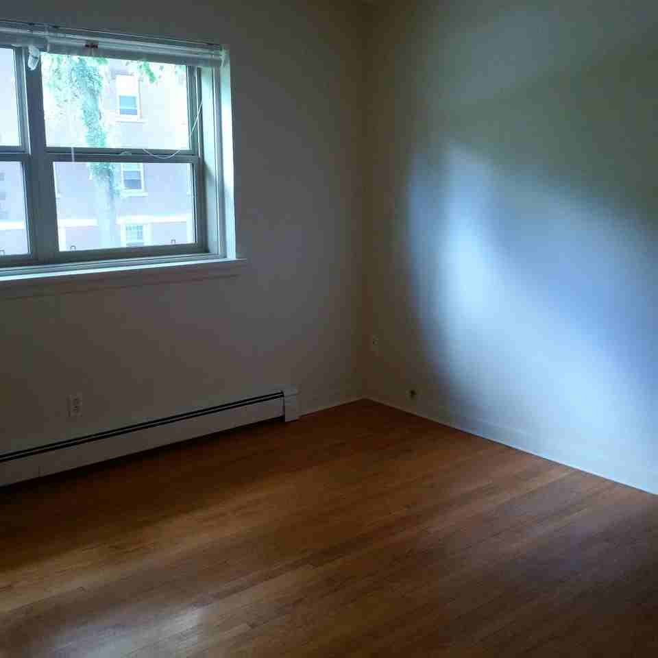 36/38 Carlton - Photo 3 of 7