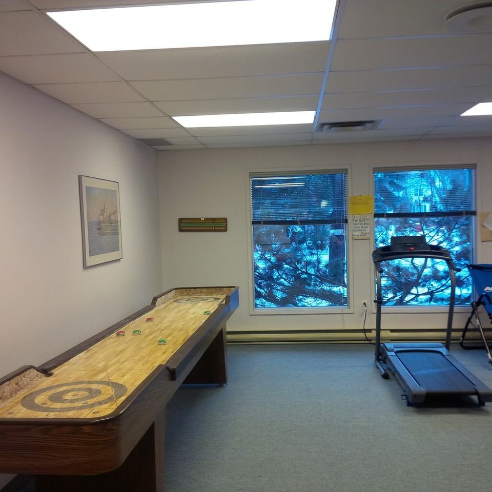 133 Matheson (55+ non-smoking) - Photo 7 of 7