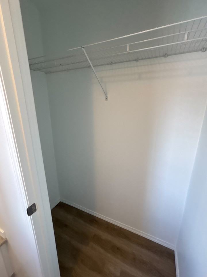 SF228 | 1 MONTH FREE | 2 Bedroom Basement Suite – North West Edmonton - Photo 4 of 29