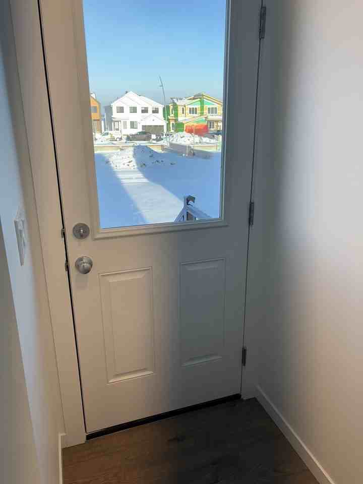 Marquis Boulevard Northeast - Photo 5 of 30