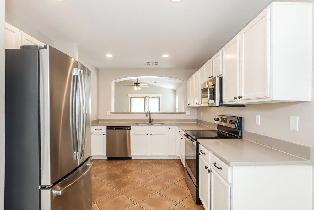 23189 S 215th St - Photo 6 of 16