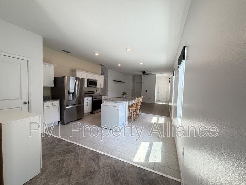 2021 Hemingway Cir - Photo 5 of 18