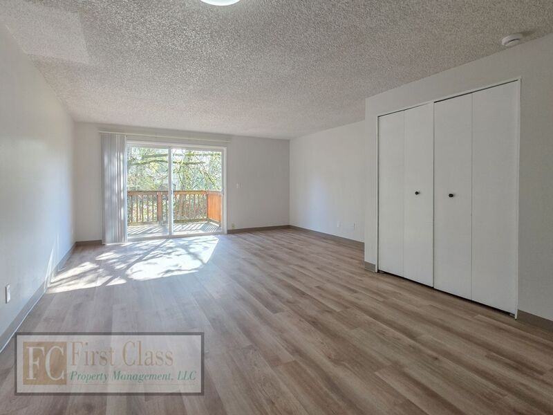 19465 Nw Mahama Pl #C - Photo 2 of 22